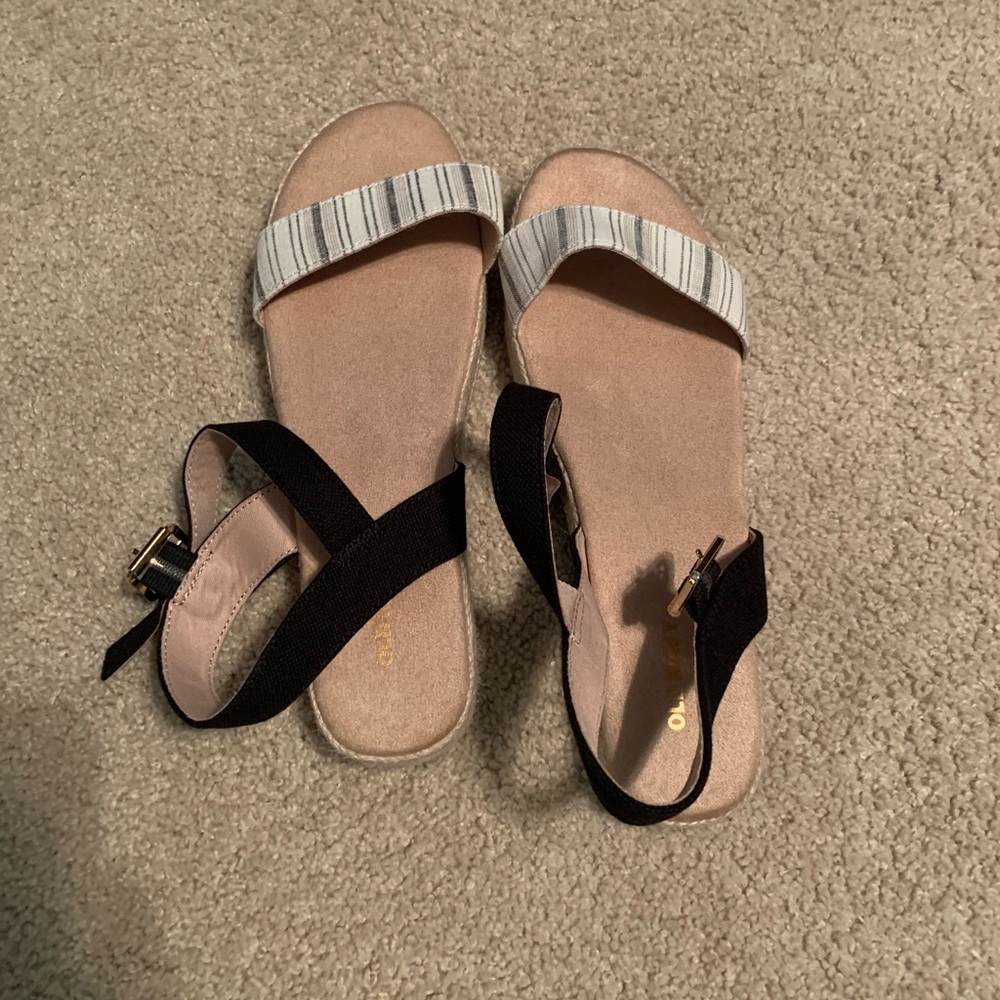 Old Navy Sandals